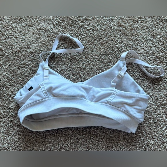 Oner Effortless Bralette Micro S in White🤍 - Picture 2 of 4